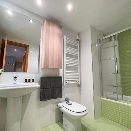 Apartamento En El Centro De Benasque Con Piscina Exterior photo